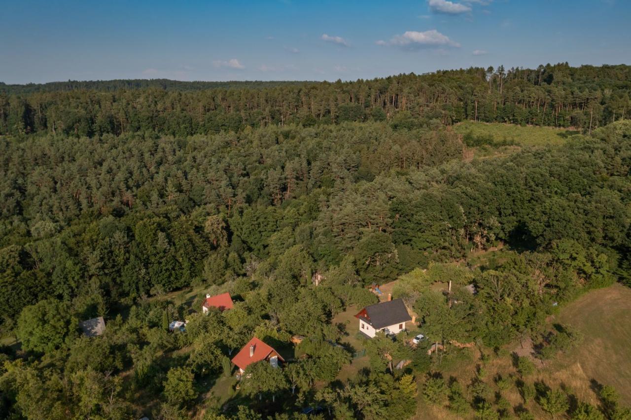 Chata Nad Lazenskym Udolim Luhačovice Extérieur photo